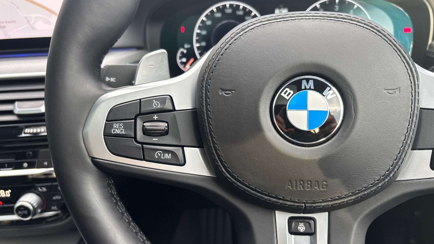 Used BMW 5 Series 2019 for sale - 76475907: Photo 22