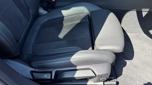 Used BMW 3 Series 2025 for sale - 76075526: Photo 28