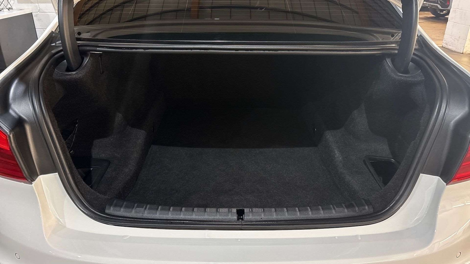 Used BMW 5 Series 2019 for sale - 77458520: Photo 15