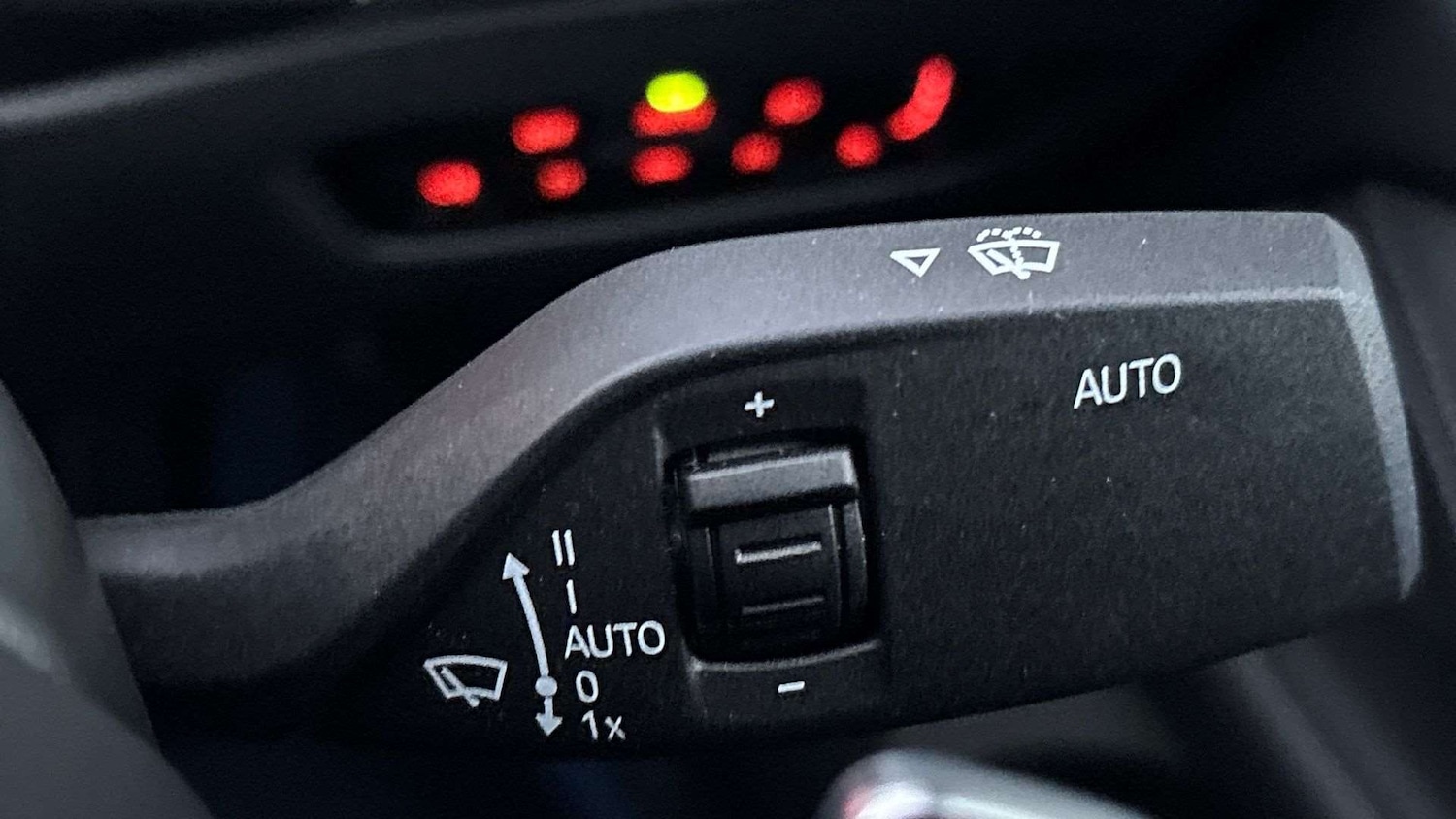 Used BMW 4 Series 2024 for sale - 76851579: Photo 30