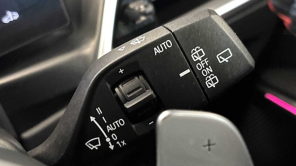 Used BMW 3 Series 2024 for sale - 75661362: Photo 30