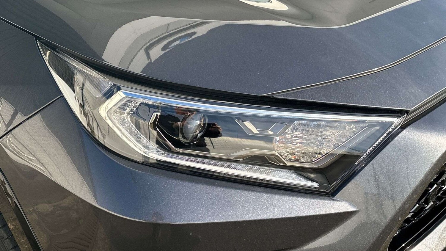 Used Toyota RAV4 2021 for sale - 77740874: Photo 18