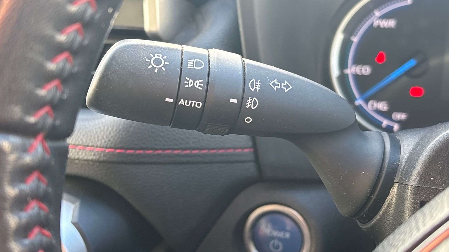 Used Toyota RAV4 2021 for sale - 77740874: Photo 29