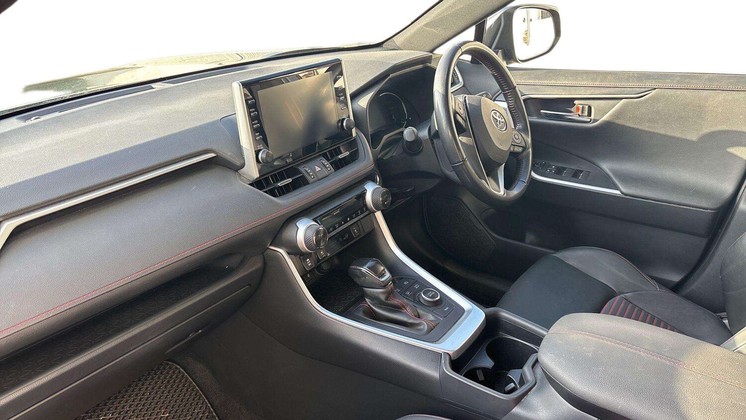 Used Toyota RAV4 2021 for sale - 77740874: Photo 9