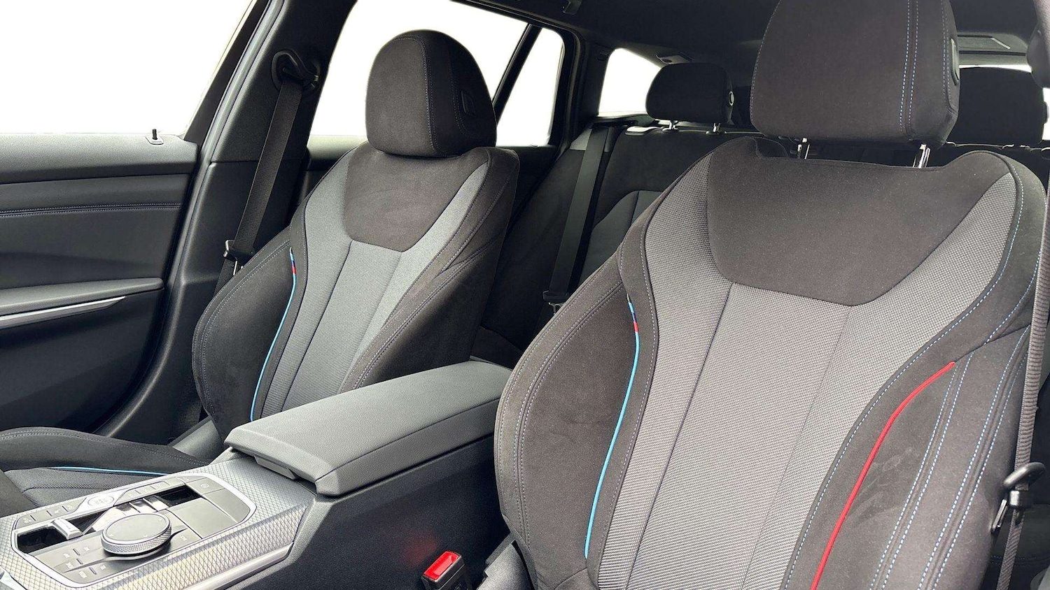 Used BMW 3 Series 2025 for sale - 77099627: Photo 9