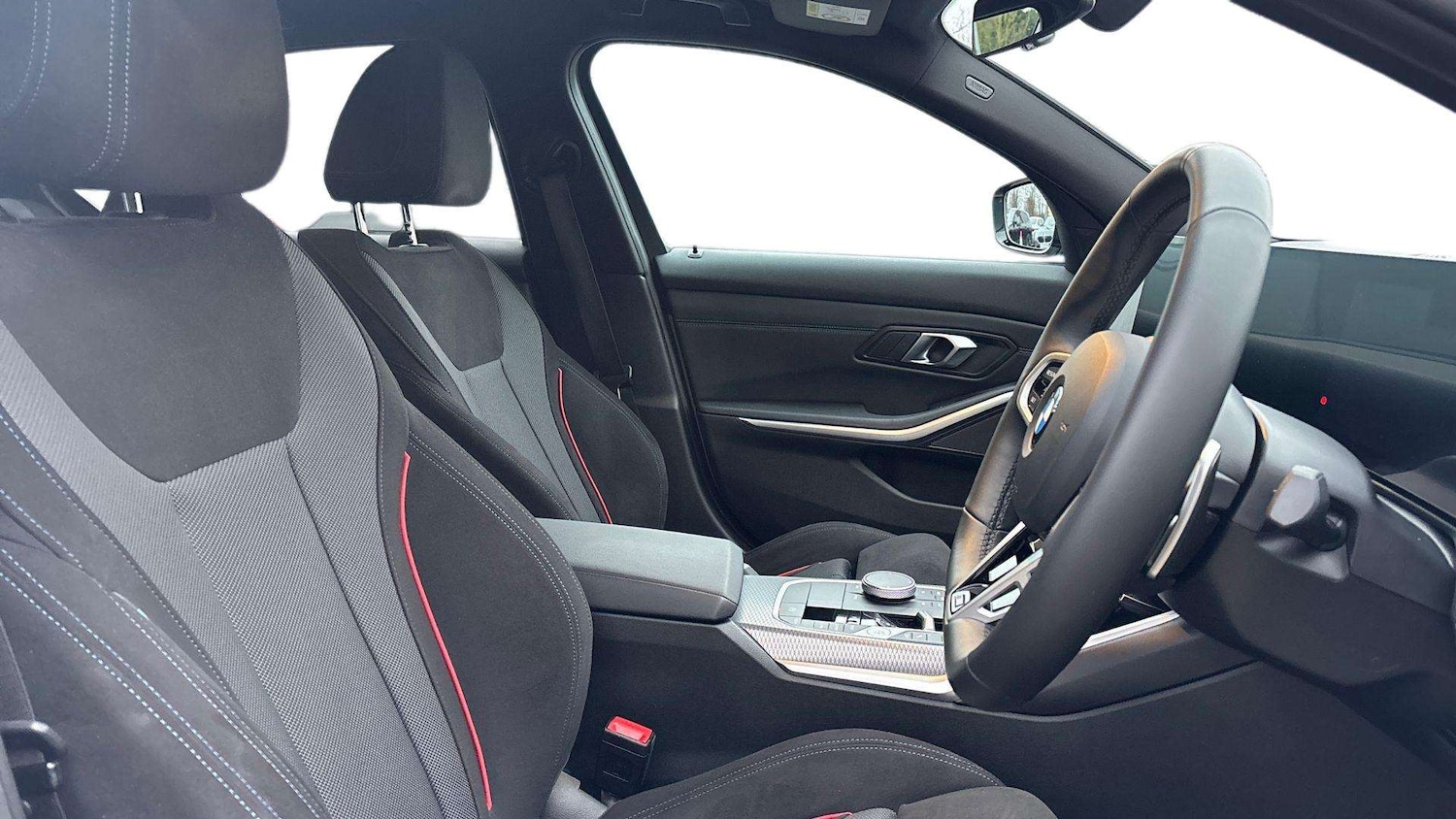 Used BMW 3 Series 2024 for sale - 77068524: Photo 13