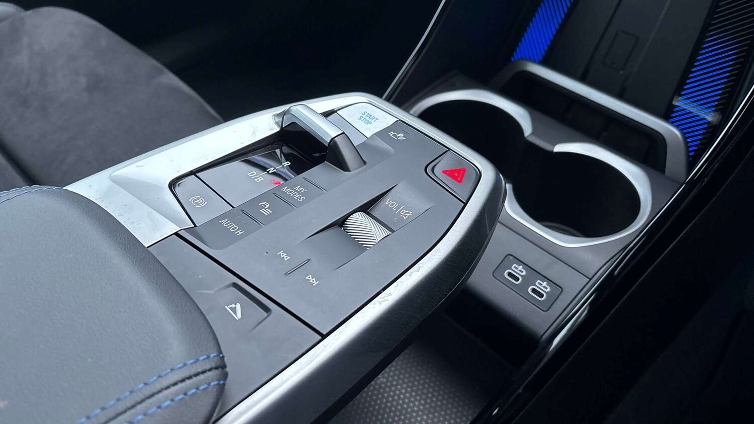 Used BMW iX1 2025 for sale - 77443628: Photo 12