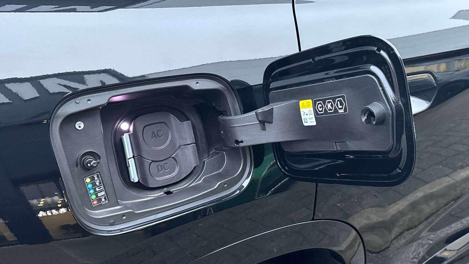 Used BMW iX1 2025 for sale - 77443628: Photo 25