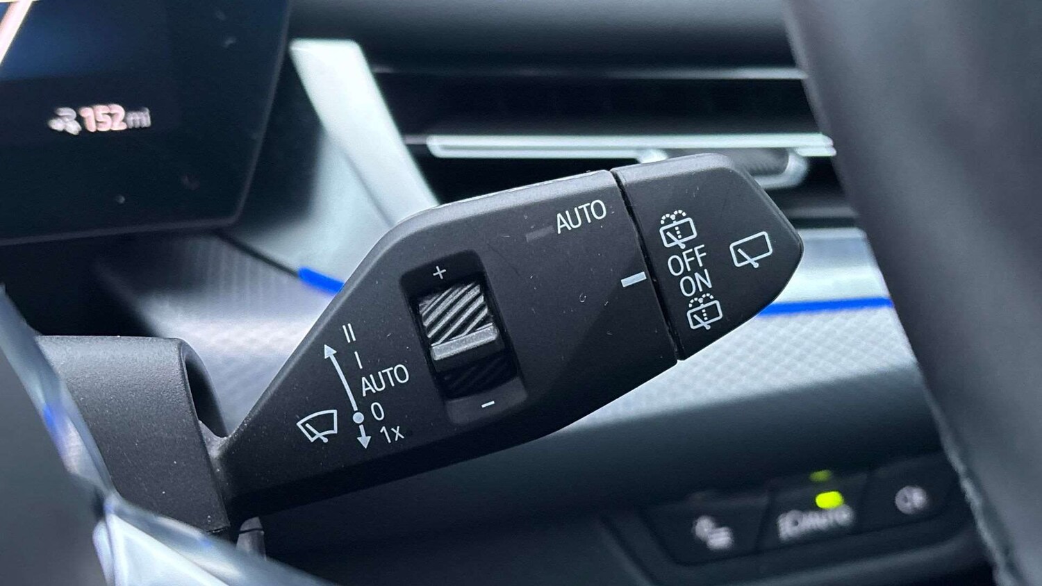 Used BMW iX1 2025 for sale - 77443628: Photo 30