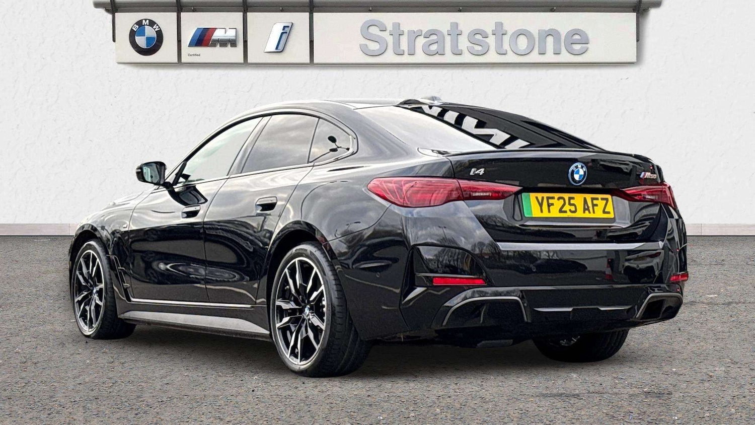 Used BMW i4 2025 for sale - 77051461: Photo 2