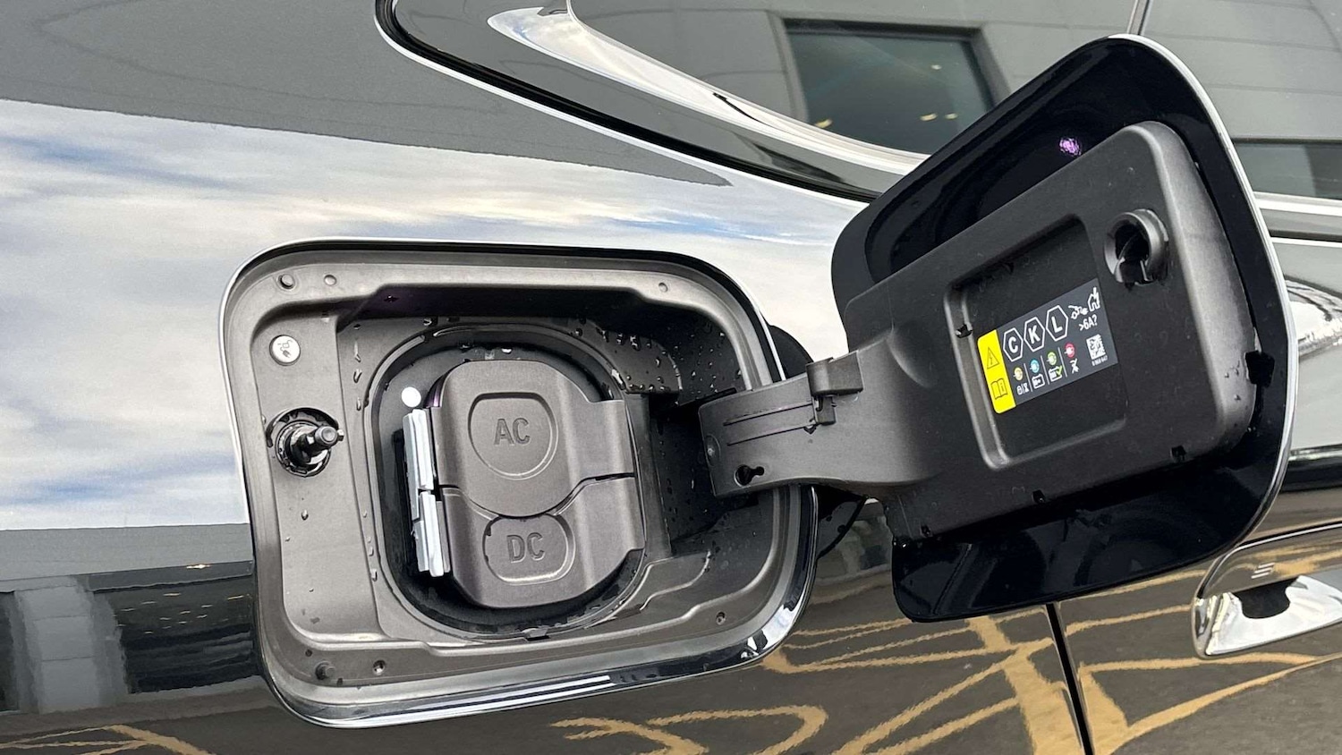 Used BMW i4 2025 for sale - 77051461: Photo 25