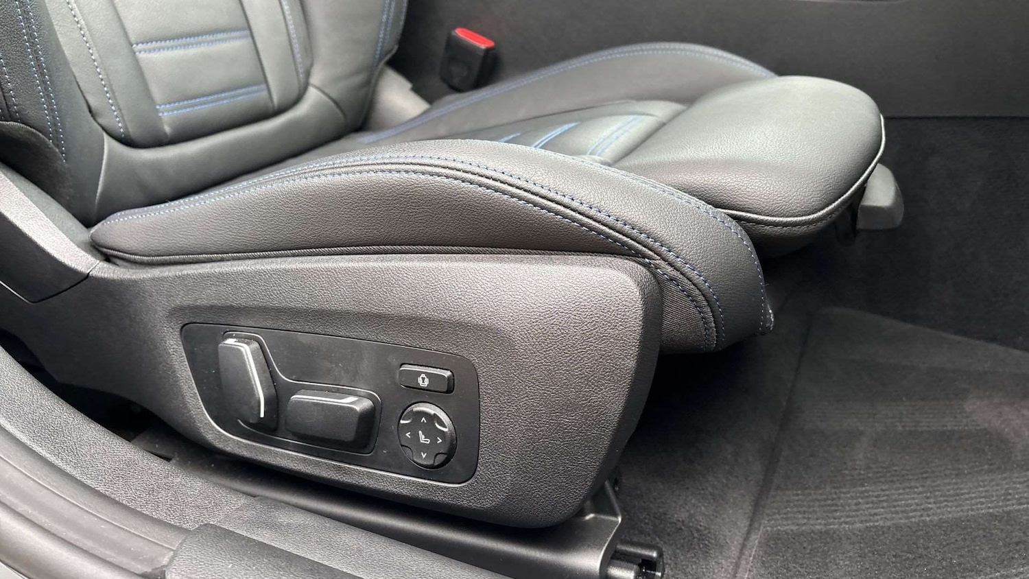 Used BMW i4 2025 for sale - 77051461: Photo 28