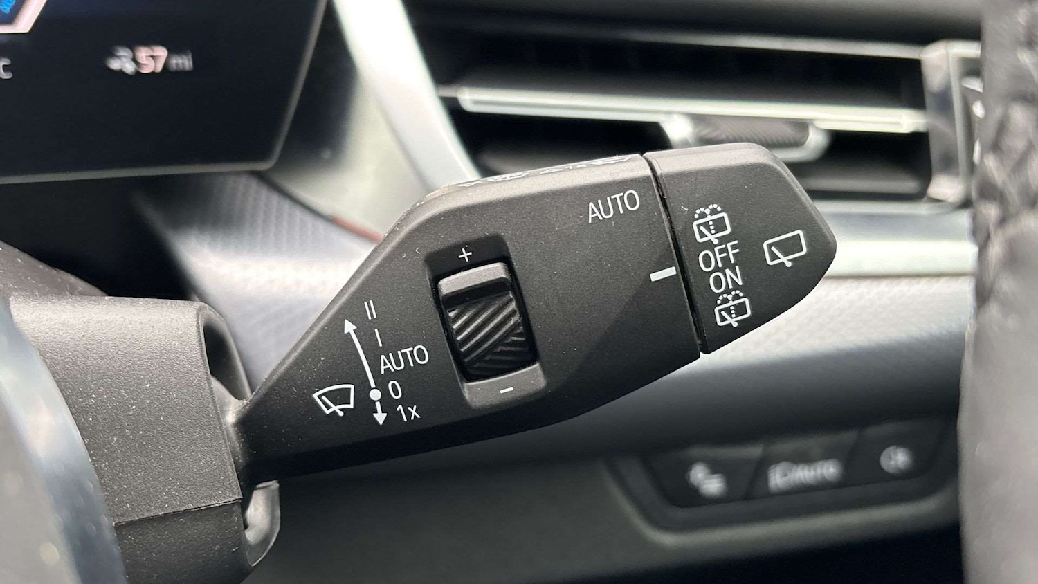 Used BMW iX1 2025 for sale - 77294272: Photo 30