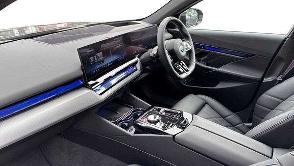 Used BMW 5 Series 2025 for sale - 75592320: Photo 9