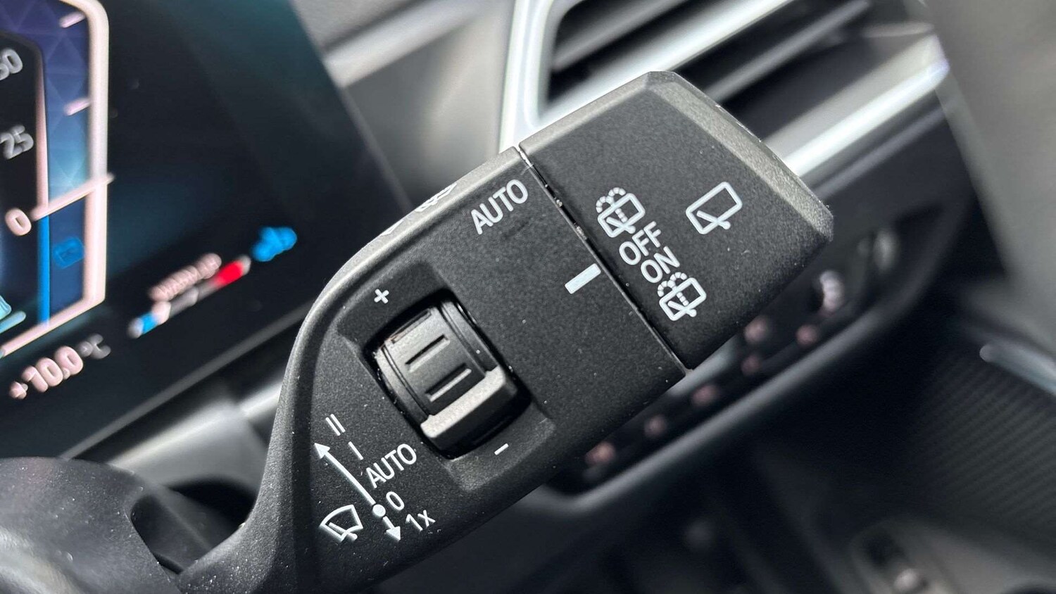 Used BMW 3 Series 2025 for sale - 77540680: Photo 30