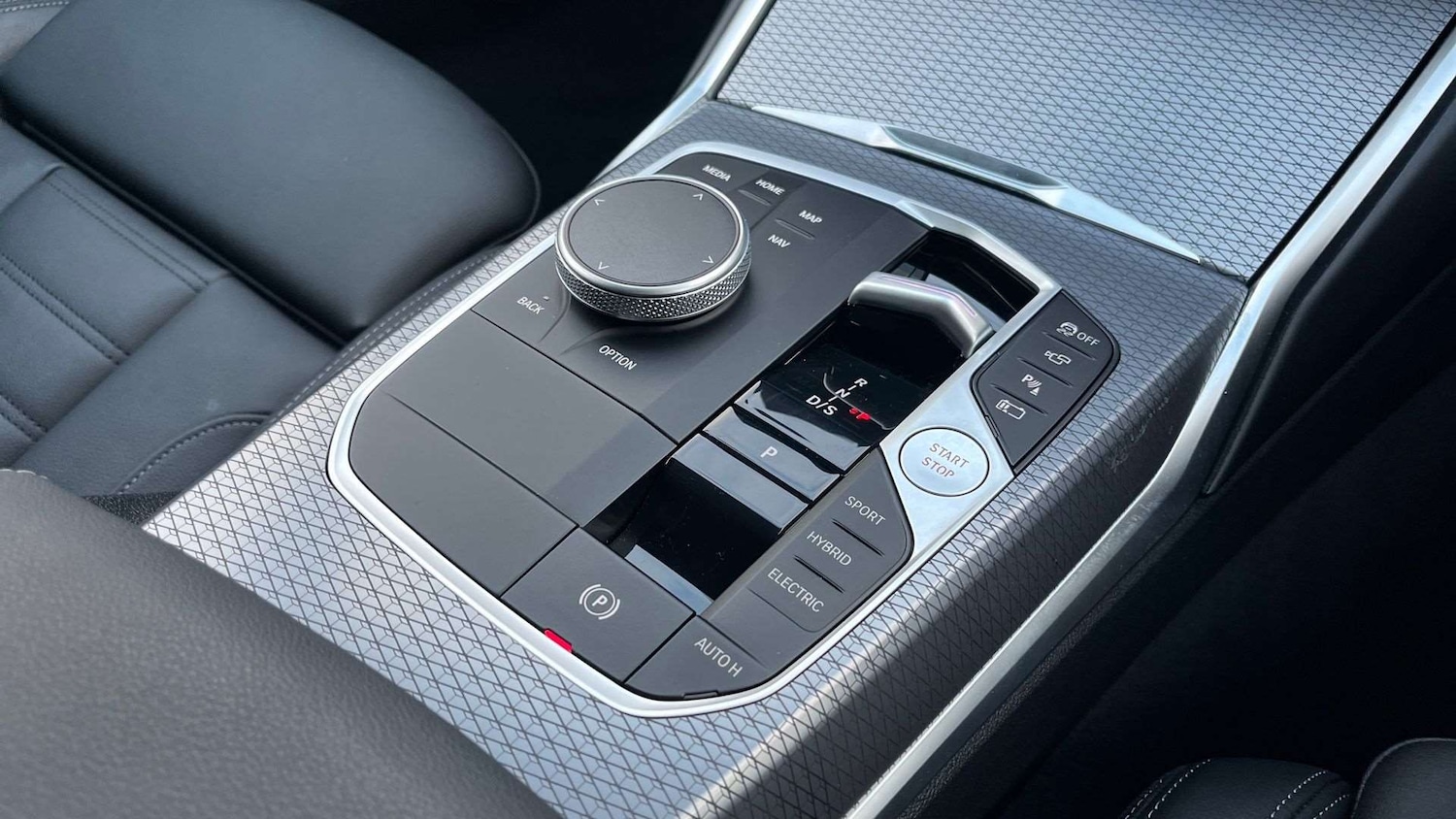 Used BMW 3 Series 2024 for sale - 77233026: Photo 12