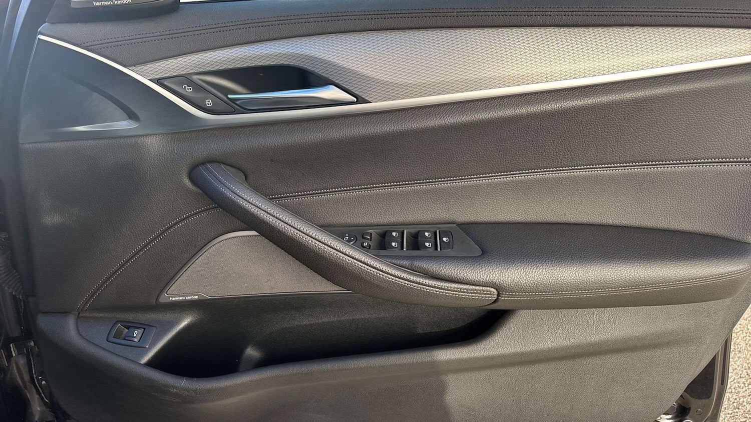 Used BMW 5 Series 2018 for sale - 77044113: Photo 27