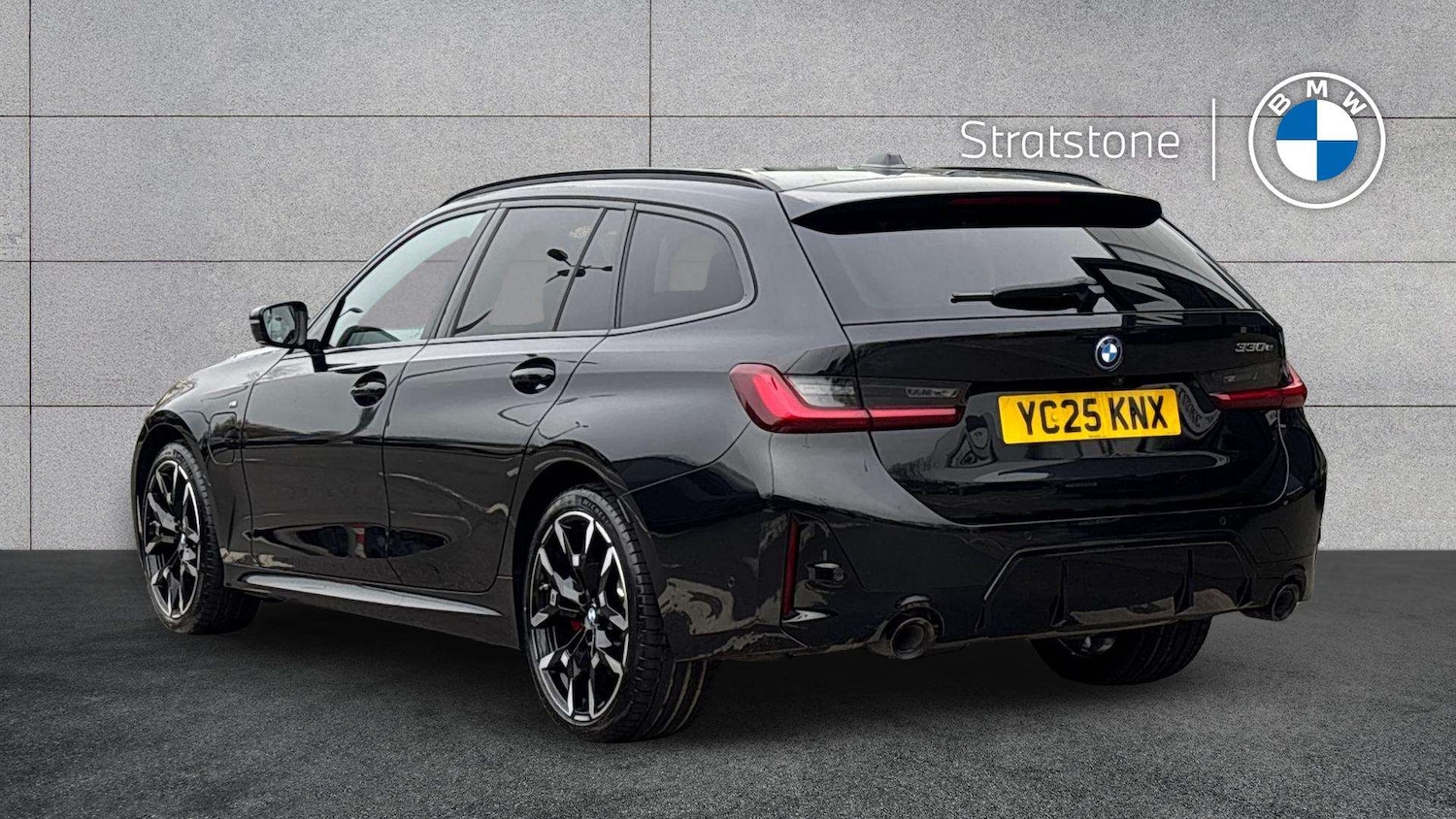 Used BMW 3 Series 2025 for sale - 77648780: Photo 2