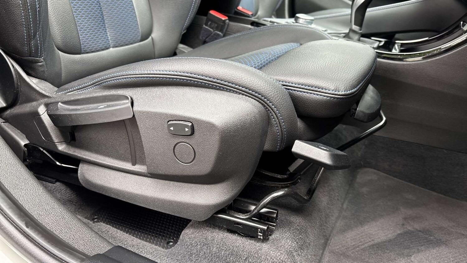 Used BMW X1 2021 for sale - 76087991: Photo 28