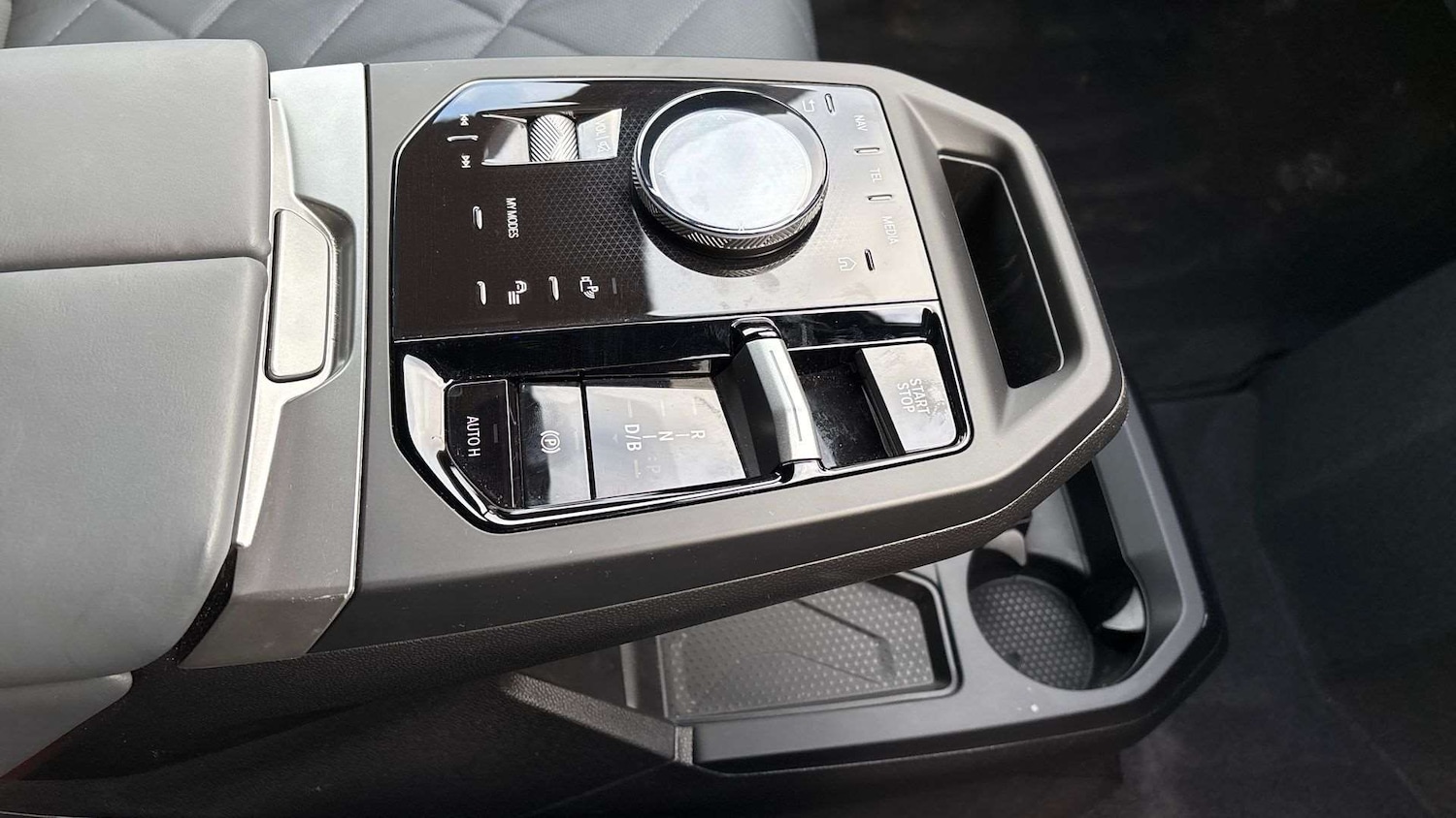 Used BMW iX 2025 for sale - 77257252: Photo 12