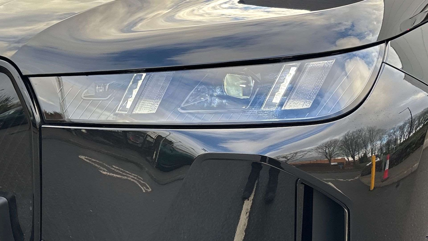 Used BMW iX 2025 for sale - 77257252: Photo 18