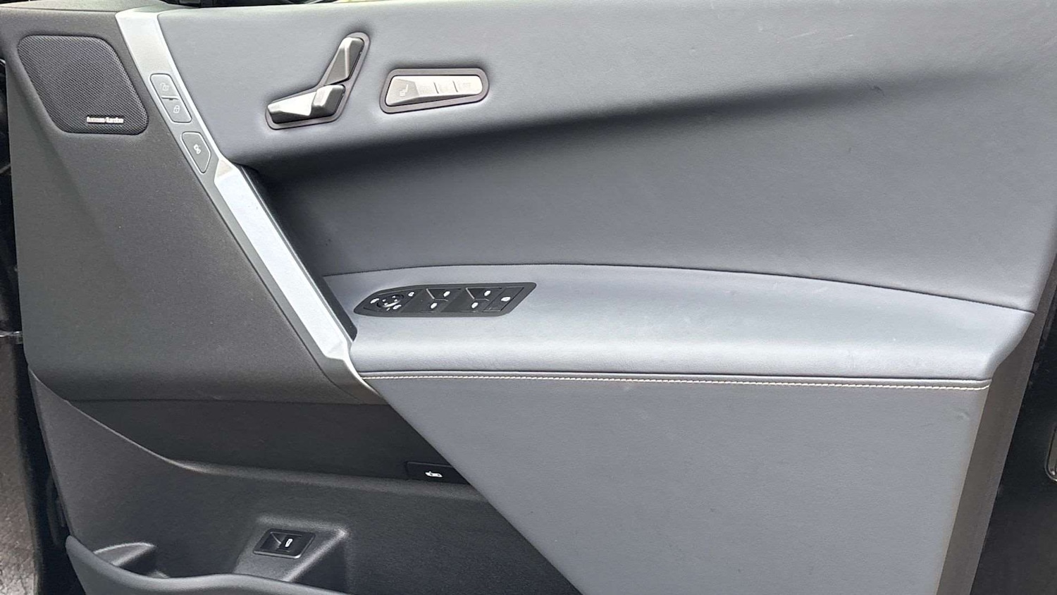 Used BMW iX 2025 for sale - 77257252: Photo 27