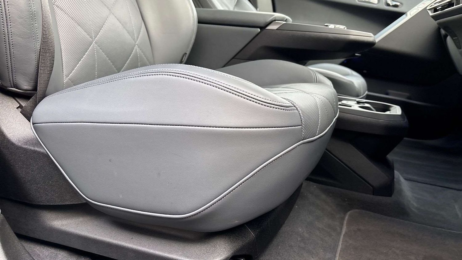 Used BMW iX 2025 for sale - 77257252: Photo 28