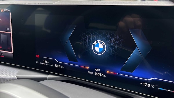 Used BMW 3 Series 2025 for sale - 76298441: Photo 11