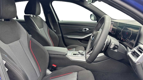 Used BMW 3 Series 2025 for sale - 76298441: Photo 13