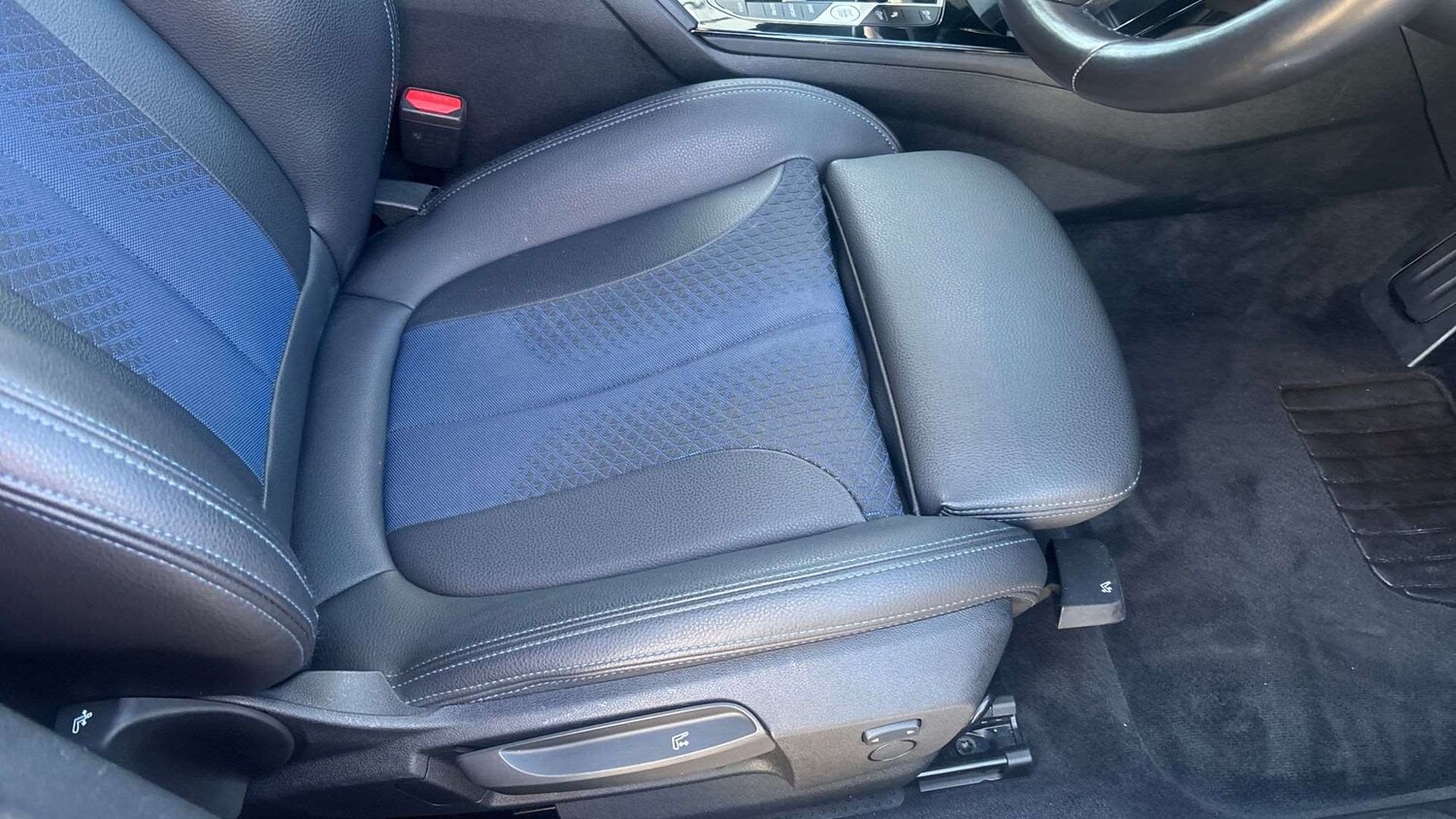 Used BMW 1 Series 2024 for sale - 78188045: Photo 28