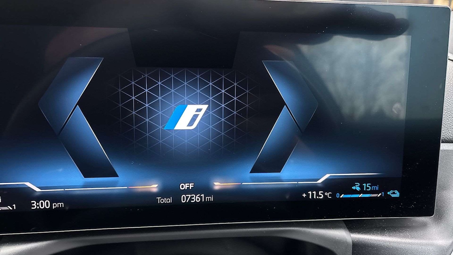 Used BMW 3 Series 2025 for sale - 76938244: Photo 11