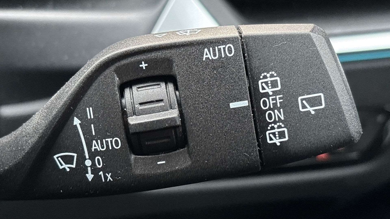 Used BMW 3 Series 2025 for sale - 76938244: Photo 30