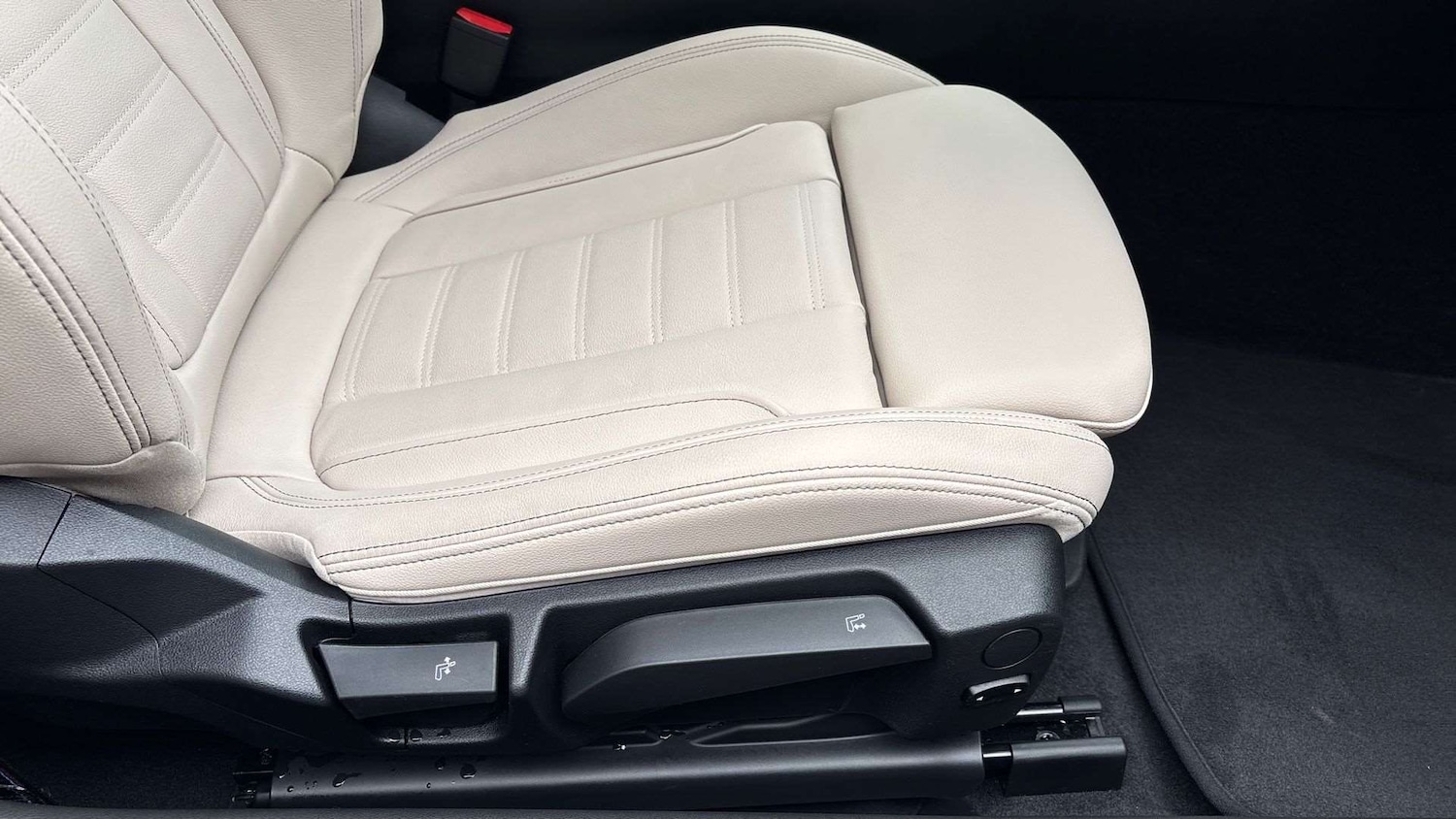 Used BMW 2 Series 2025 for sale - 77648852: Photo 28