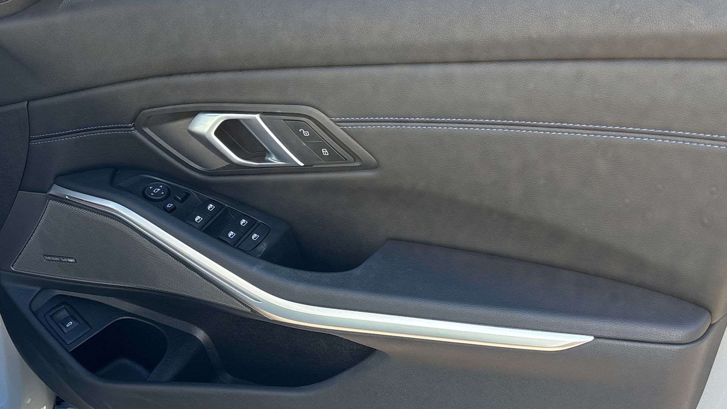 Used BMW 3 Series 2025 for sale - 77943003: Photo 27