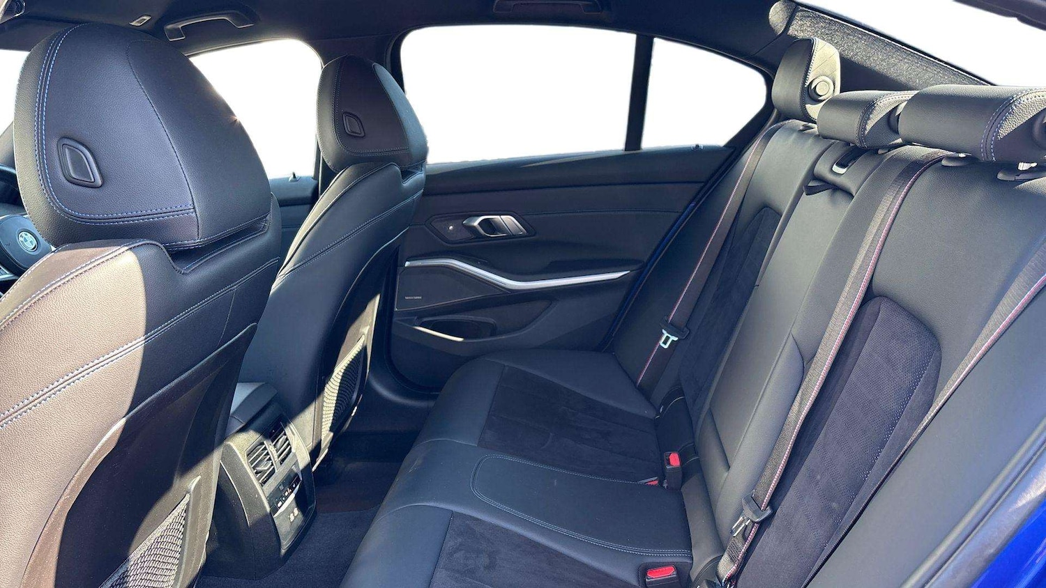 Used BMW 3 Series 2023 for sale - 77942921: Photo 14