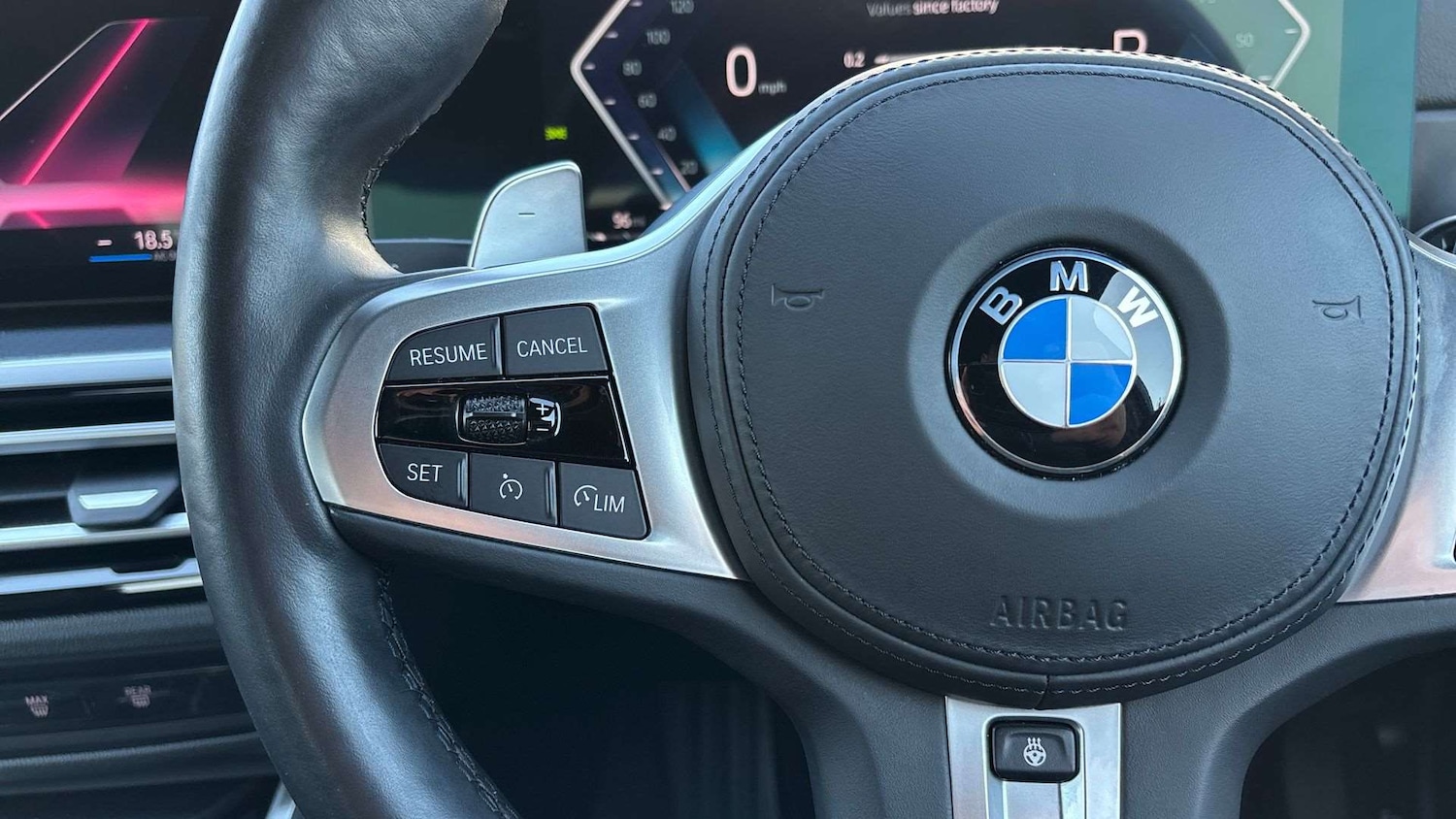 Used BMW 3 Series 2023 for sale - 77942921: Photo 22