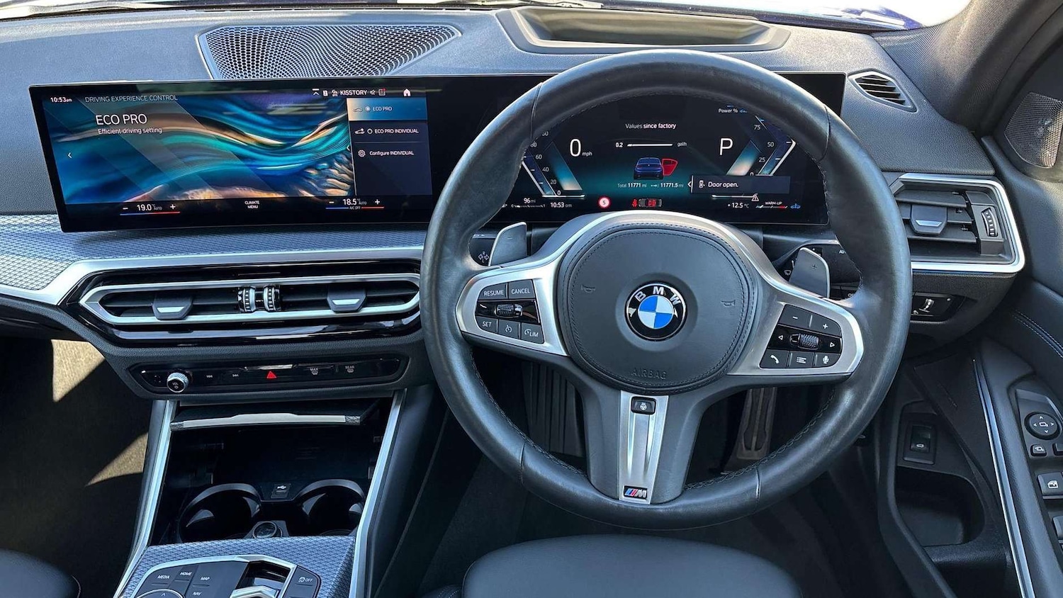 Used BMW 3 Series 2023 for sale - 77942921: Photo 7