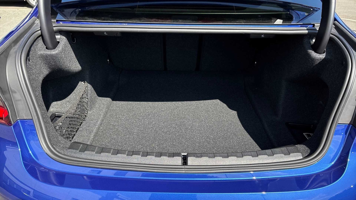 Used BMW 3 Series 2025 for sale - 76827679: Photo 15