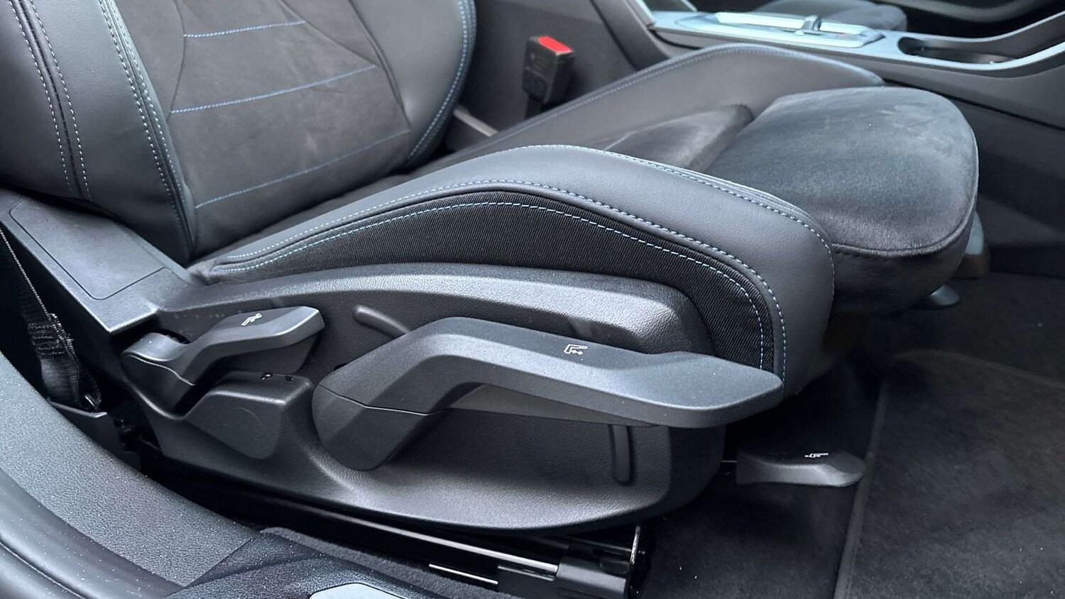 Used BMW 1 Series 2025 for sale - 77996154: Photo 28