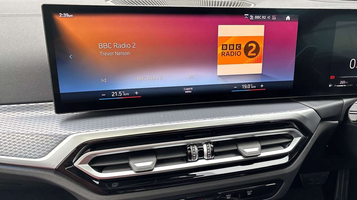 Used BMW 3 Series 2024 for sale - 76842930: Photo 10