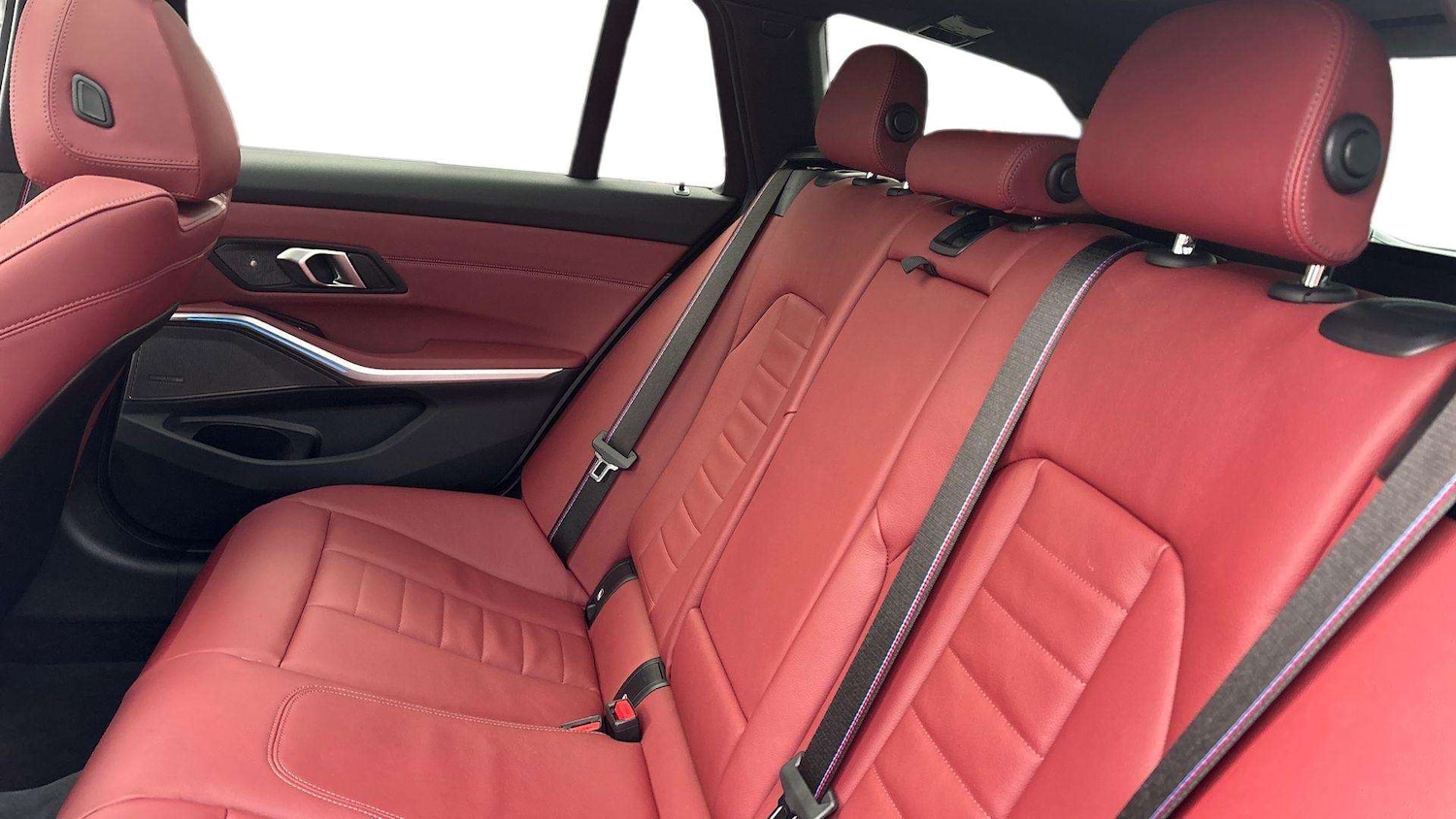 Used BMW 3 Series 2024 for sale - 76842930: Photo 14