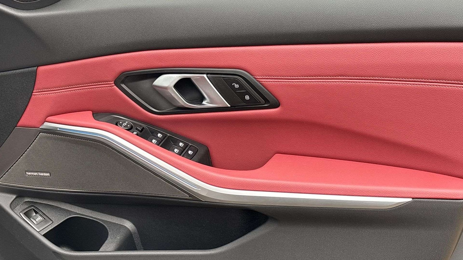 Used BMW 3 Series 2024 for sale - 76842930: Photo 27