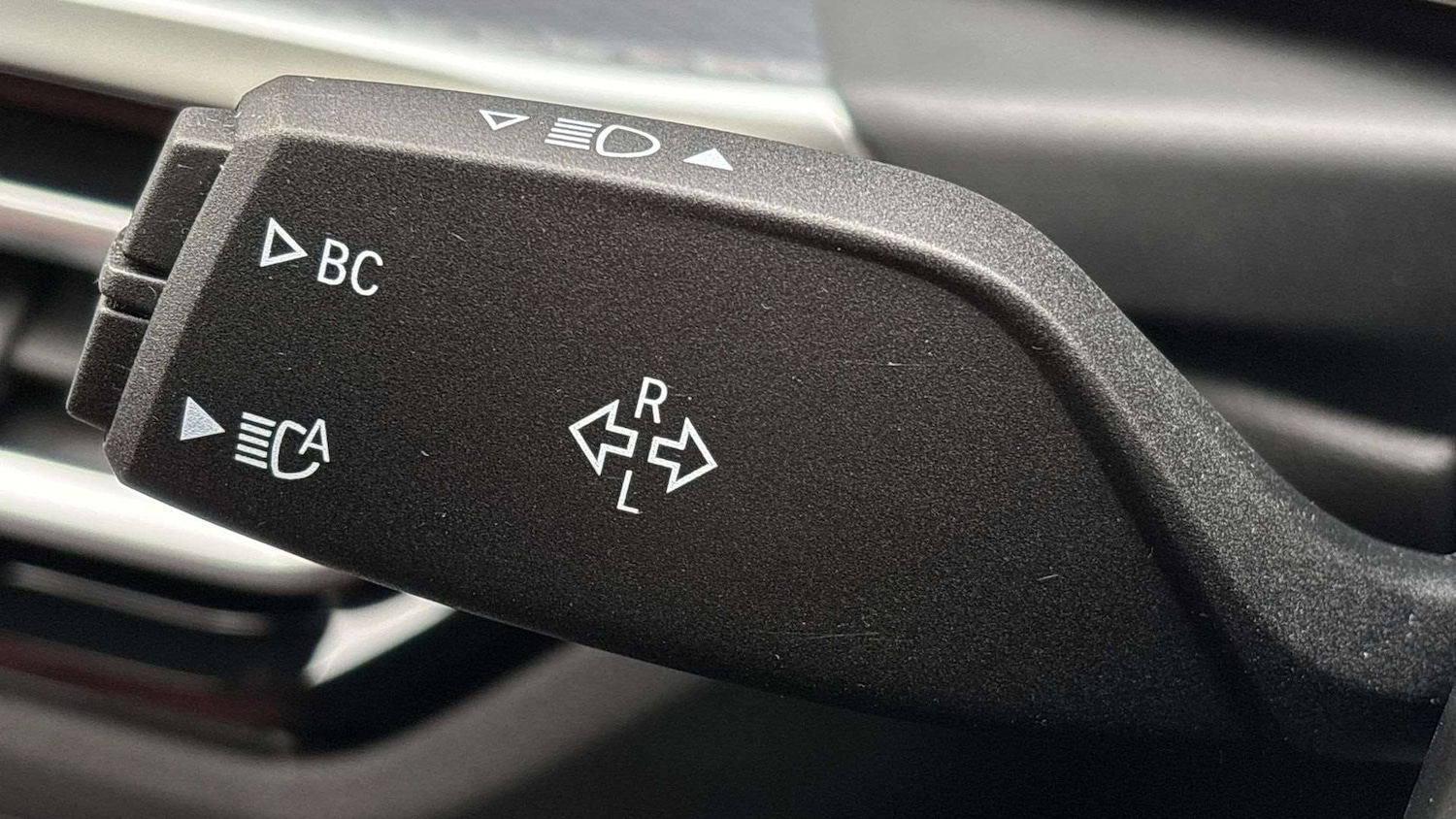 Used BMW 3 Series 2024 for sale - 76842930: Photo 29