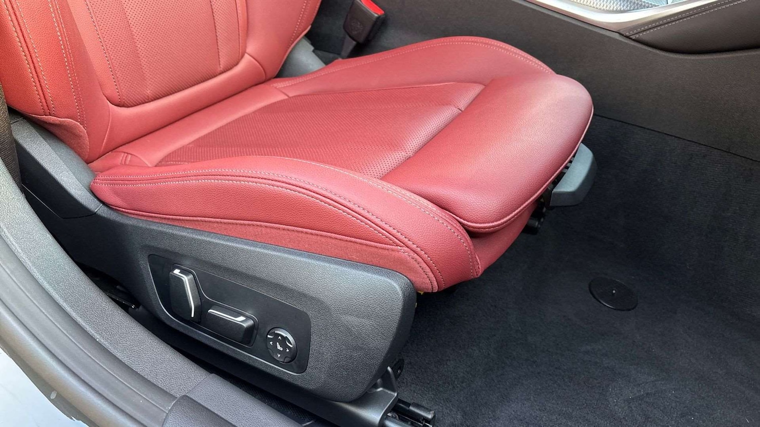 Used BMW 4 Series 2024 for sale - 76842992: Photo 28