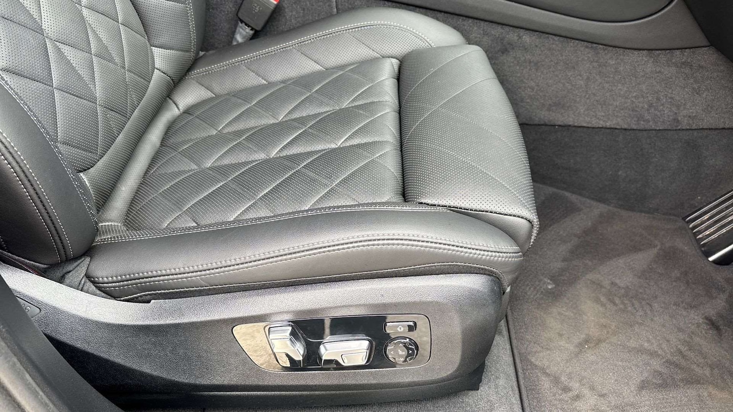 Used BMW X5 2024 for sale - 77334084: Photo 28