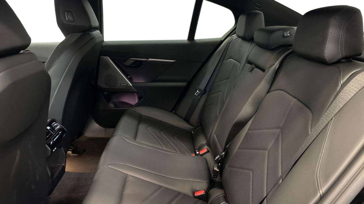 Used BMW 5 Series 2025 for sale - 77076498: Photo 14