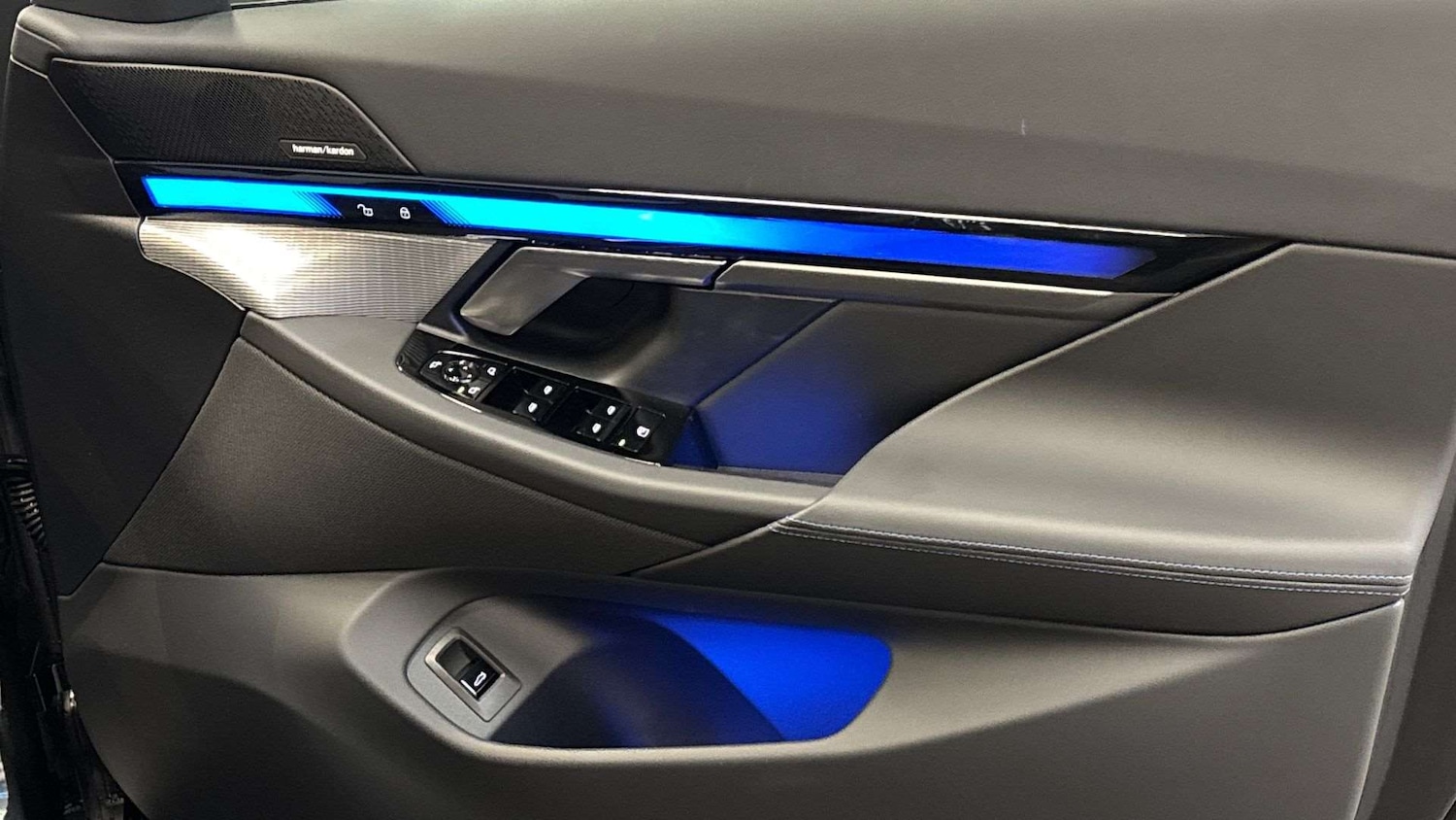 Used BMW 5 Series 2025 for sale - 77076498: Photo 27