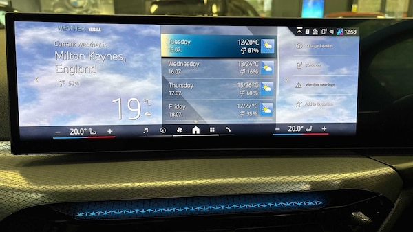 Used BMW i4 2025 for sale - 76298396: Photo 31