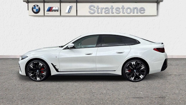 Used BMW i4 2025 for sale - 76298396: Photo 5