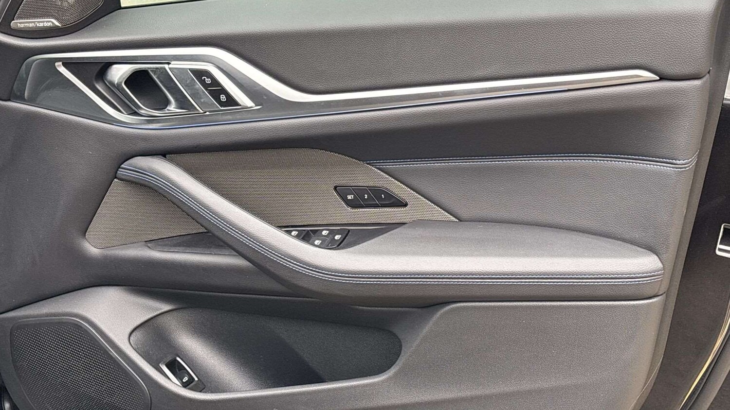 Used BMW i4 2025 for sale - 77540754: Photo 27